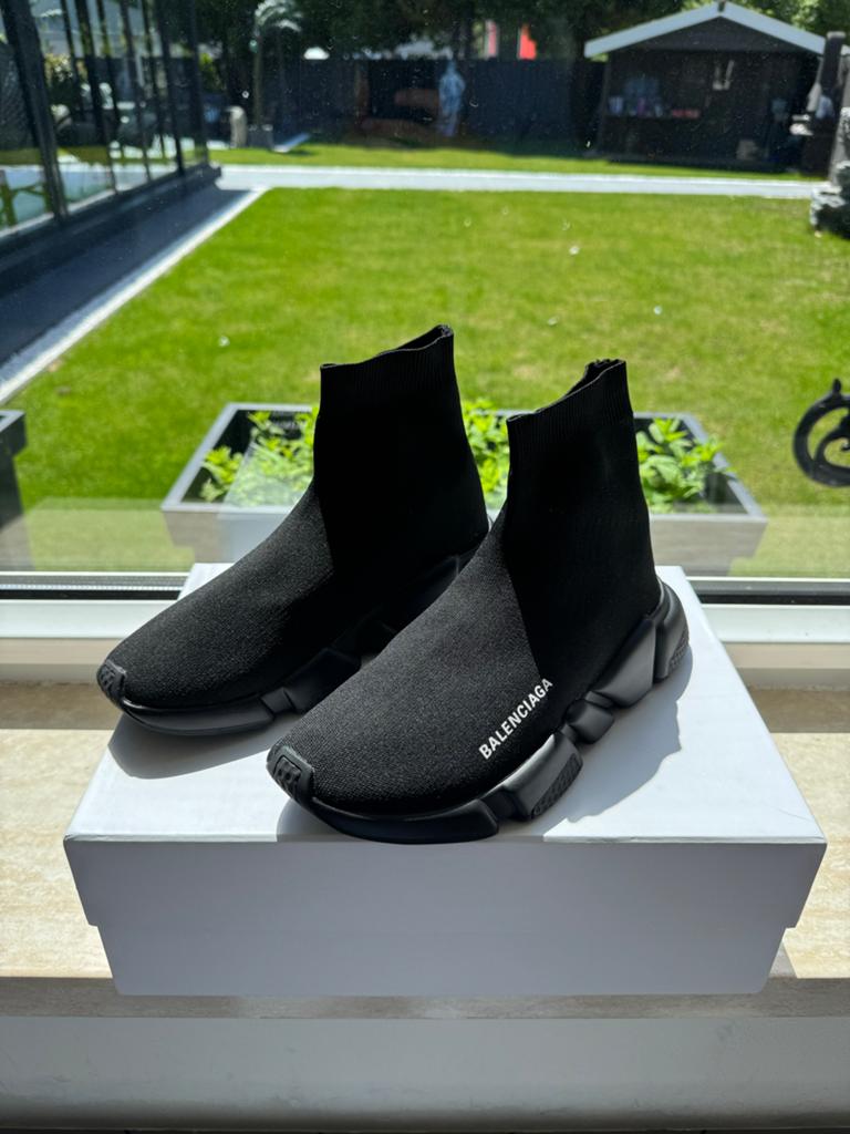 Balenciaga Speedrunner Maat 40 - Zwart - Nieuw, Kleding | Heren, Schoenen, Zwart, Nieuw, Ophalen of Verzenden, Sneakers of Gympen