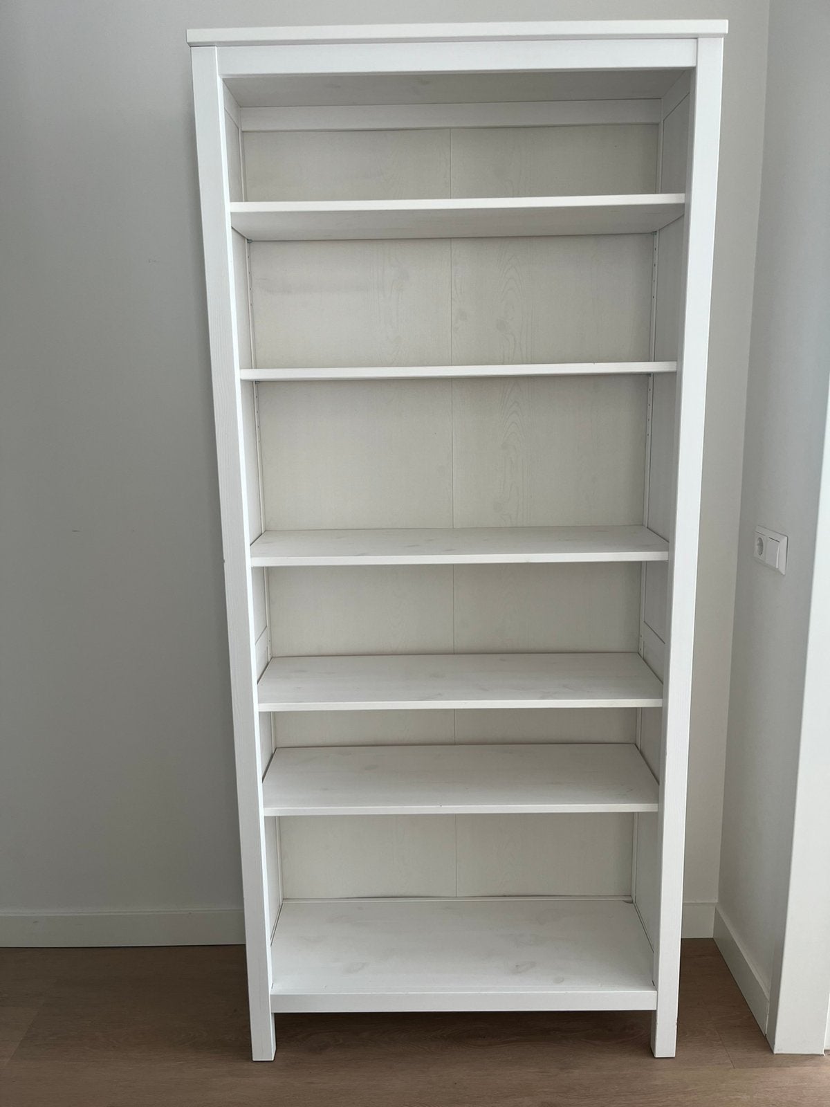 Ikea boekenkast Hemnes, Ophalen, Zo goed als nieuw