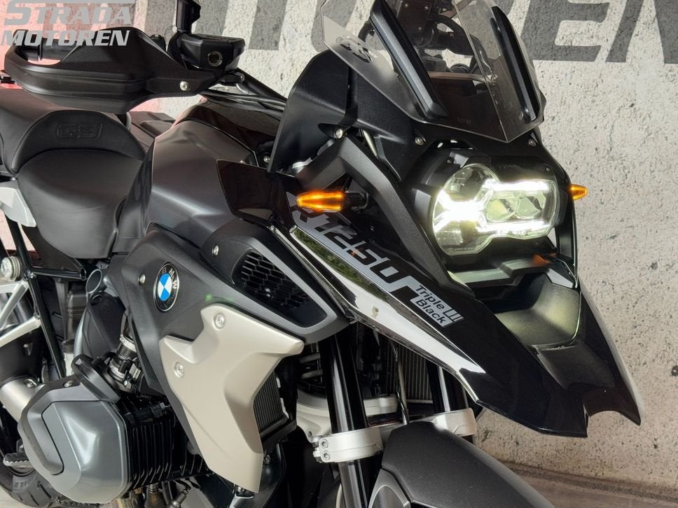 BMW R 1250 GS TRIPLE BLACK (bj 2021), 2 cilinders, 1254 cc, Bedrijf, Onbekend
