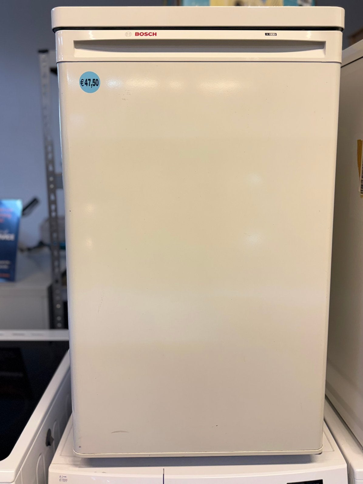 Bosch tafelmodel vriezer, 100 tot 150 liter, Zo goed als nieuw, Met vriesvak, Ophalen