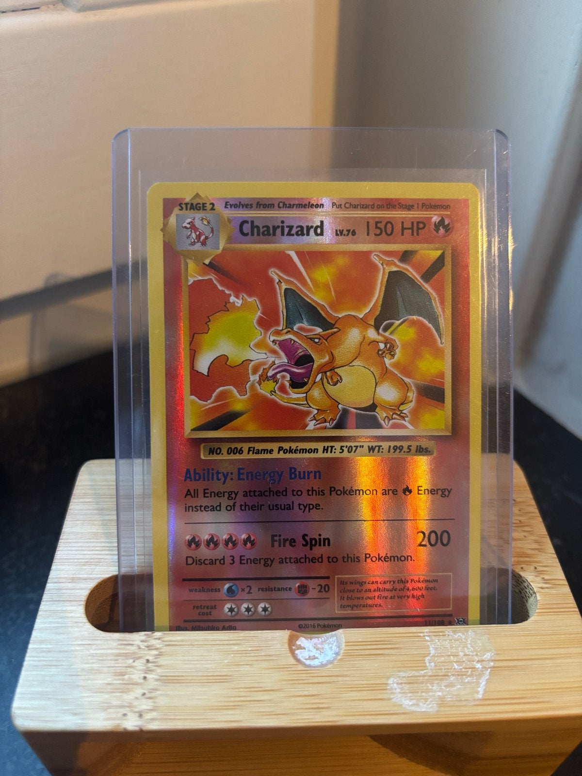 Charizard Pokémon kaart - Evolves from Charmeleon, Ophalen of Verzenden, Zo goed als nieuw, Losse kaart