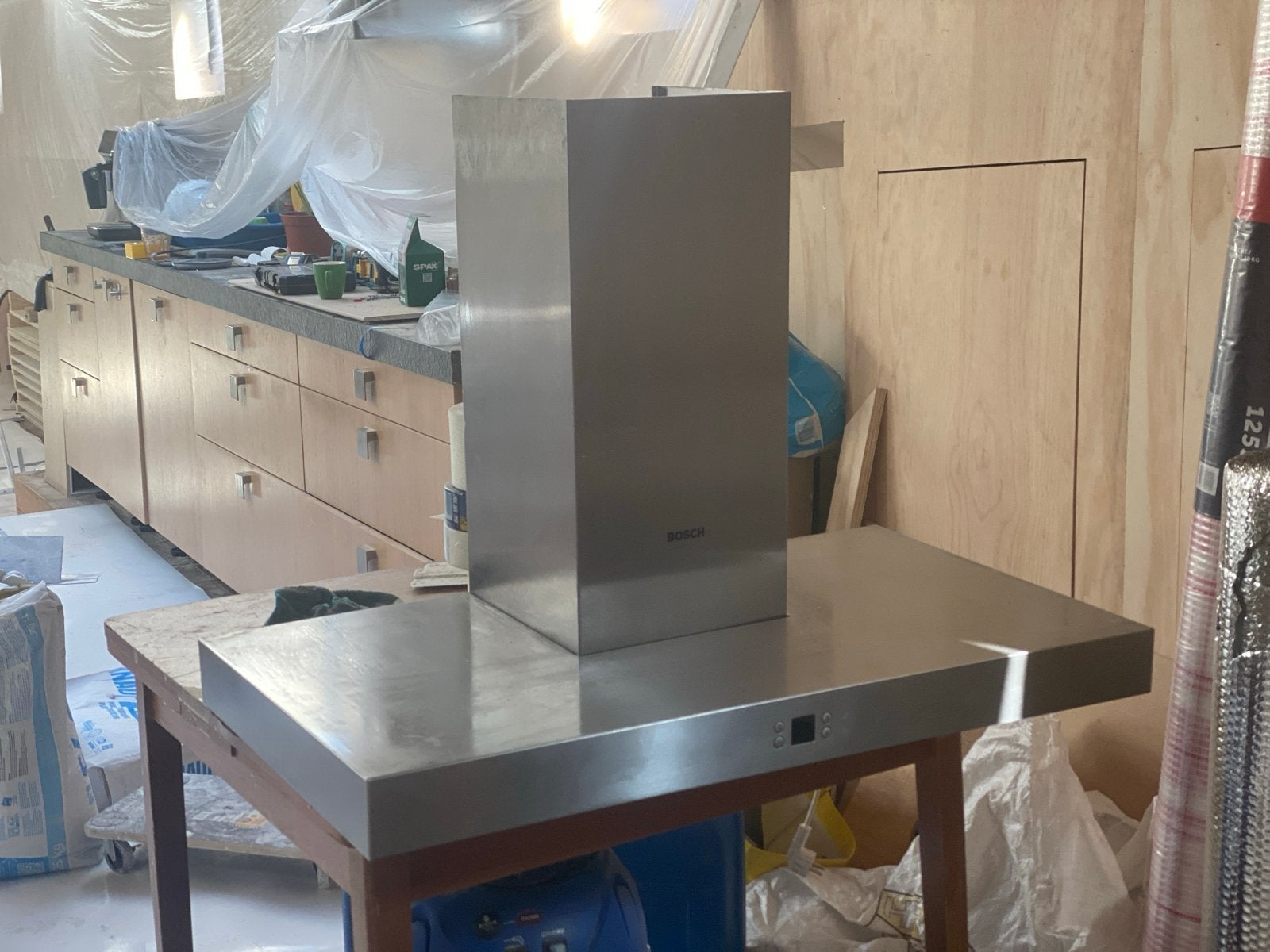 Bosch DWB95CC30 Afzuigkap - RVS Eilandschouwkap, Wandschouwkap, Ophalen of Verzenden, Zo goed als nieuw, 400 tot 600 m³ per uur