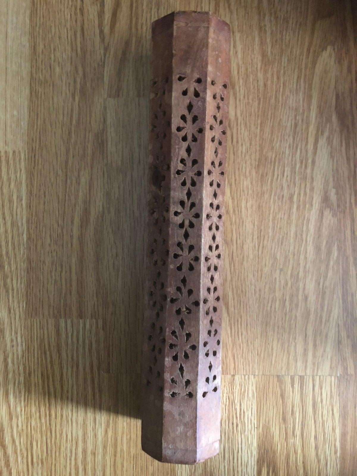 Wierrook brander hout met motief bewerkt, Bruin, Overige typen, Ophalen of Verzenden, Zo goed als nieuw