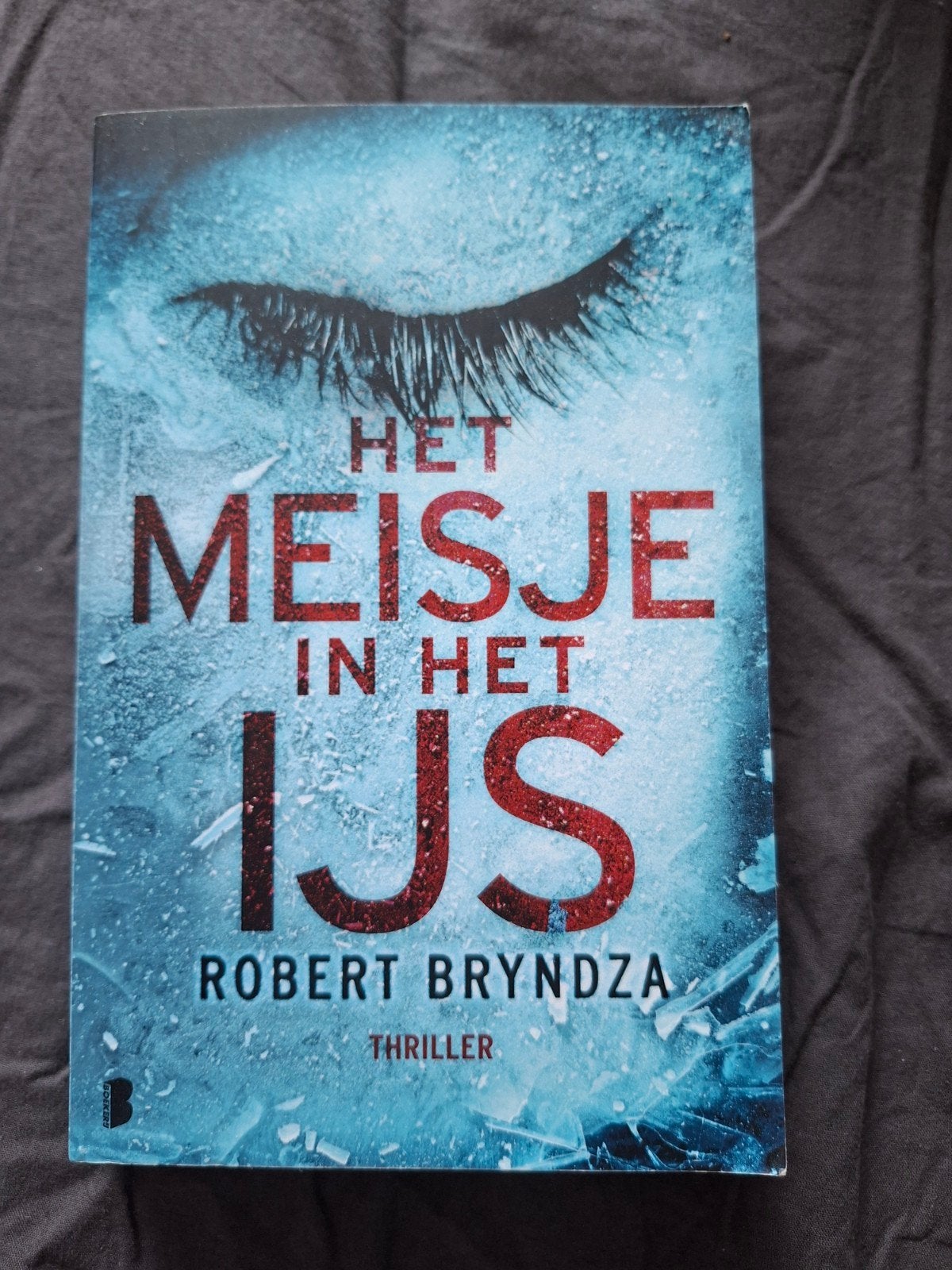 Het Meisje in het IJs - Robert Bryndza (Thriller), Ophalen of Verzenden, Zo goed als nieuw, Robert Bryndza, Europa overig