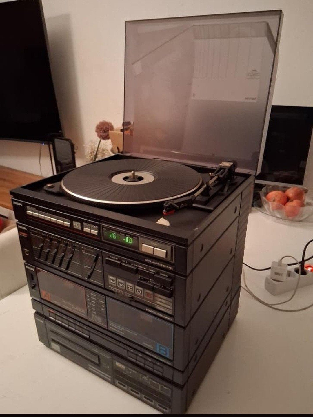 Te koop, philips fcd 565/30 cd plastspeler en cassette., Ophalen, Philips