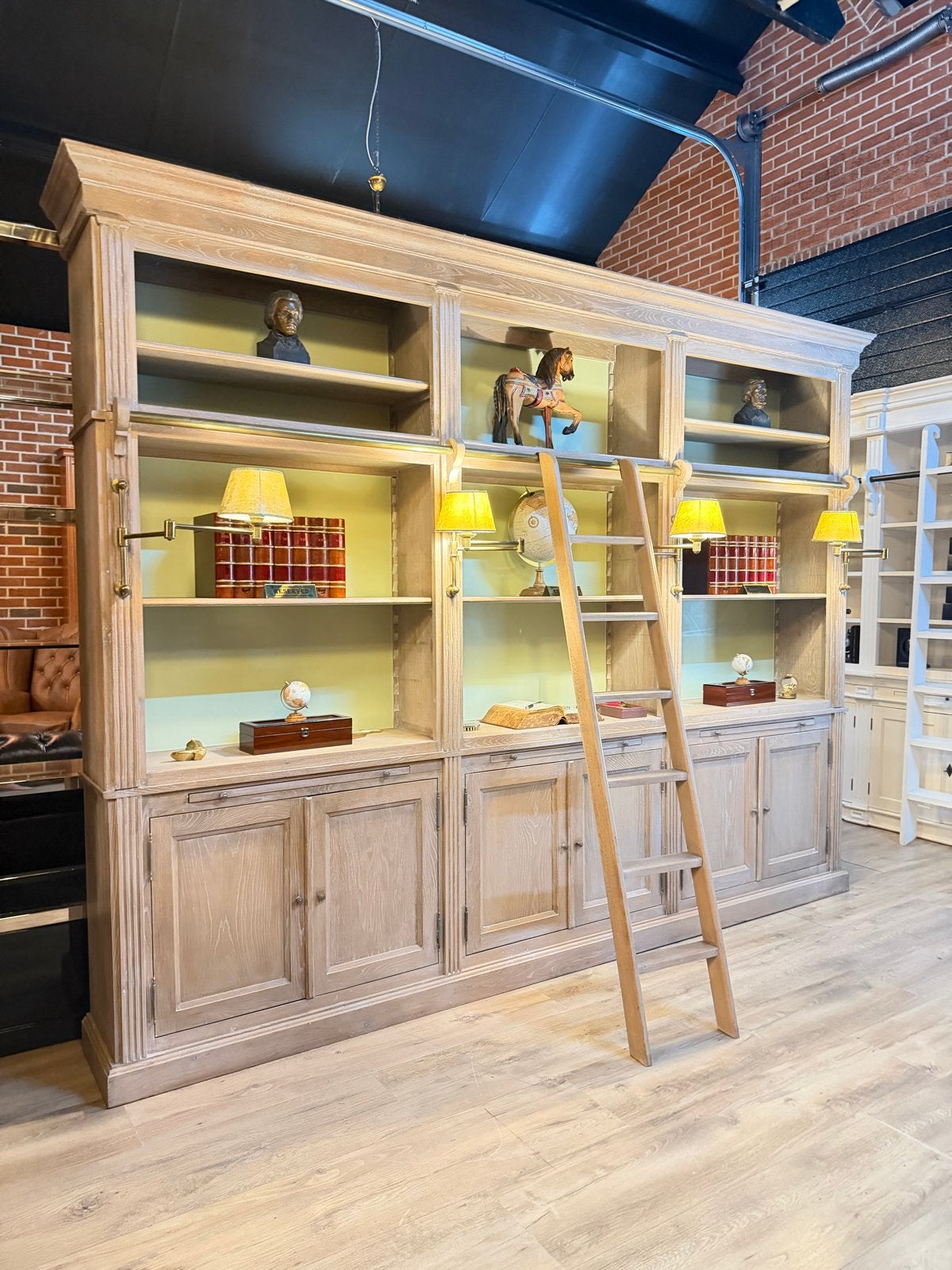 BALMORE Boekenkast 3-delig met ladder, eikenhout, Zo goed als nieuw, 200 cm of meer, Flamant Design N.V., 25 tot 50 cm