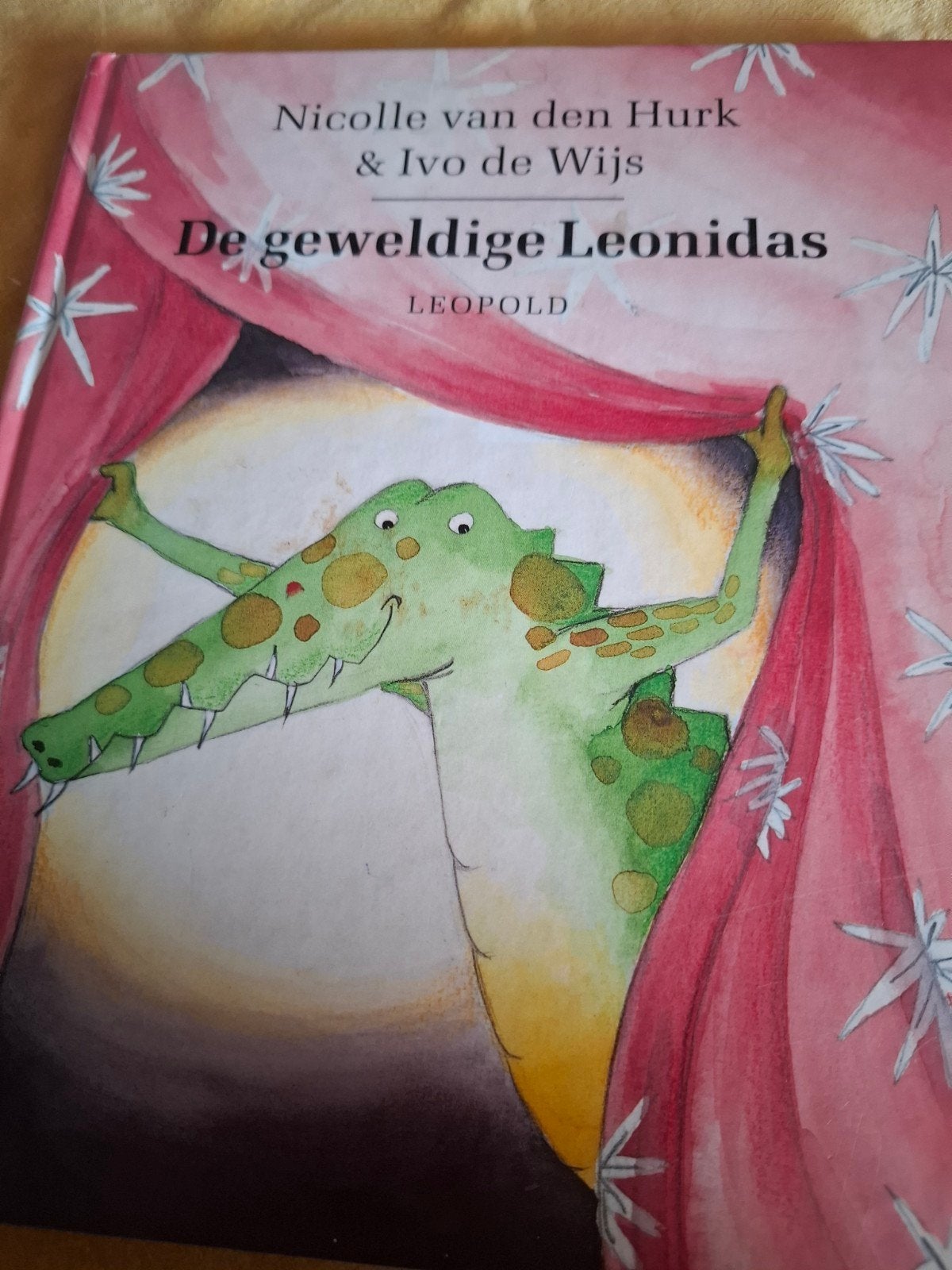 Ivo de Wijs - De geweldige Leonidas, Ophalen of Verzenden, Zo goed als nieuw, Ivo de Wijs; N. van den Hurk