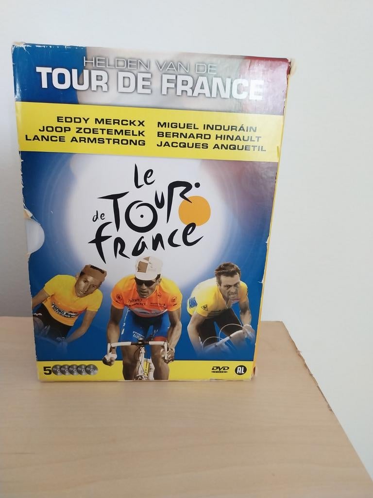 VEEL TOUR DE FRANCE, Cd's en Dvd's, Dvd's | Sport en Fitness, Voetbal, Alle leeftijden, Ophalen of Verzenden, Zo goed als nieuw