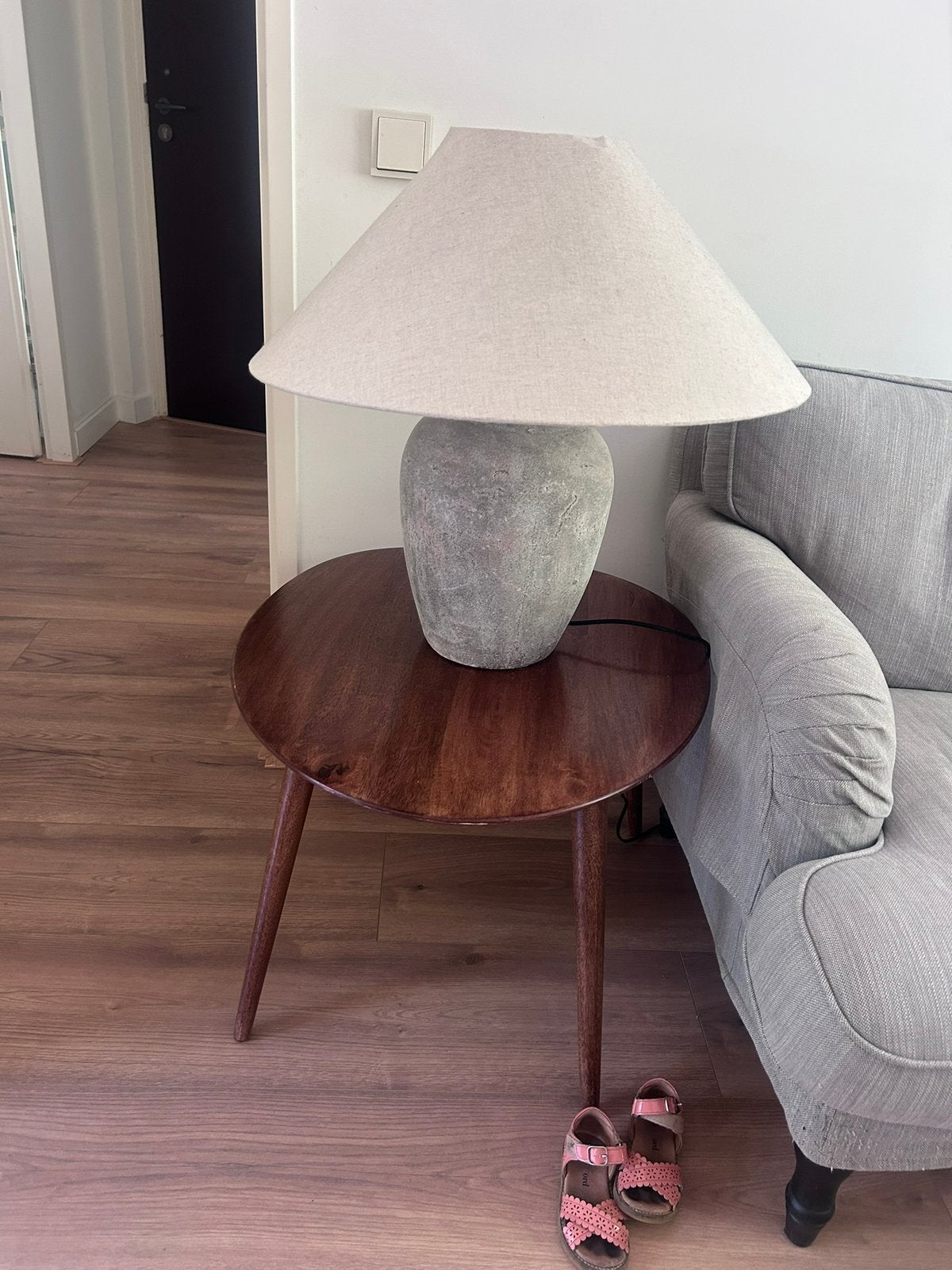 Gratis: zara home interieur bed/stoel/tafeltjes/lamp etc, Amsterdam