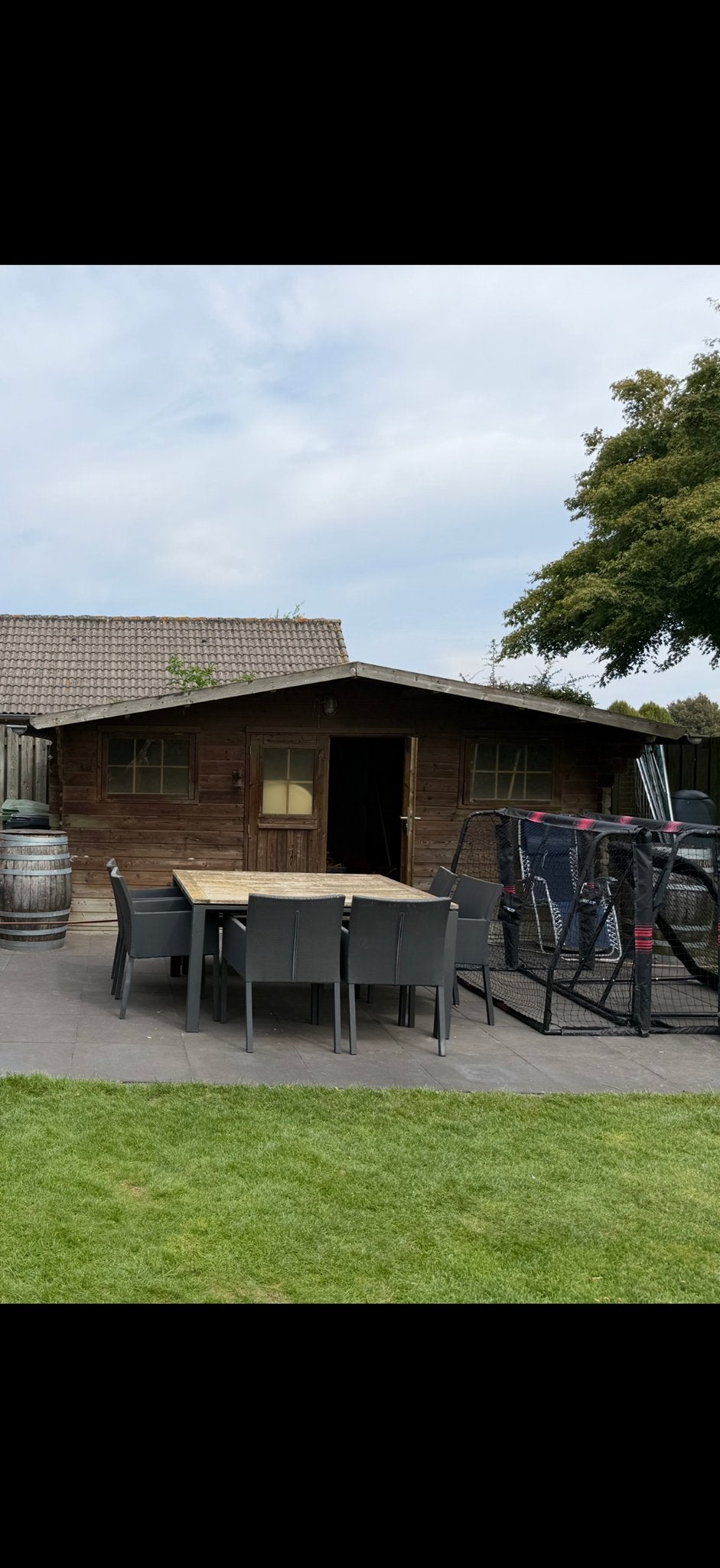 Gebruikt houten tuinhuisje 480x275 cm, zelf demonteren, Tuin en Terras, Tuinhuizen, Tuinhuis, 250 tot 500 cm, Ophalen of Verzenden