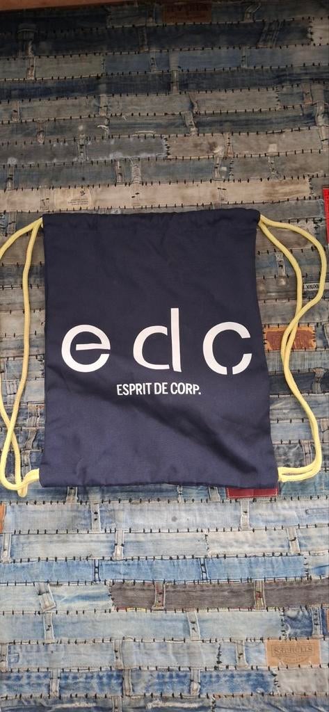 Donkerblauwe zwemtas, sporttas of rugtas van Esprit EDC, Maat 38/40 (M), Overige typen, Zo goed als nieuw, Esprit