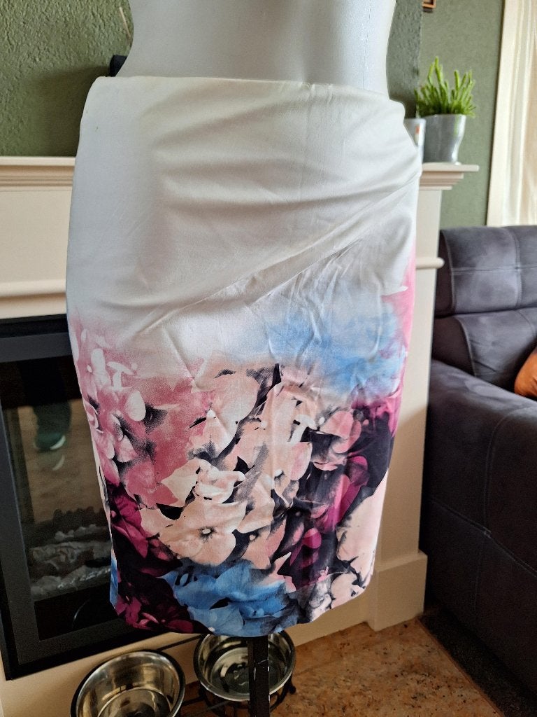 Karen Millen prachtige bloemen rok mt S 36 8 rokje, Karen Millen, Zo goed als nieuw, Knielengte, Maat 36 (S)