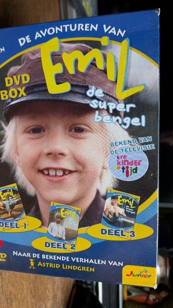 De Avonturen van Emil – 2 DVD boxen – 13 afleveringen, Ophalen of Verzenden, Zo goed als nieuw, Familie, Box/collectie
