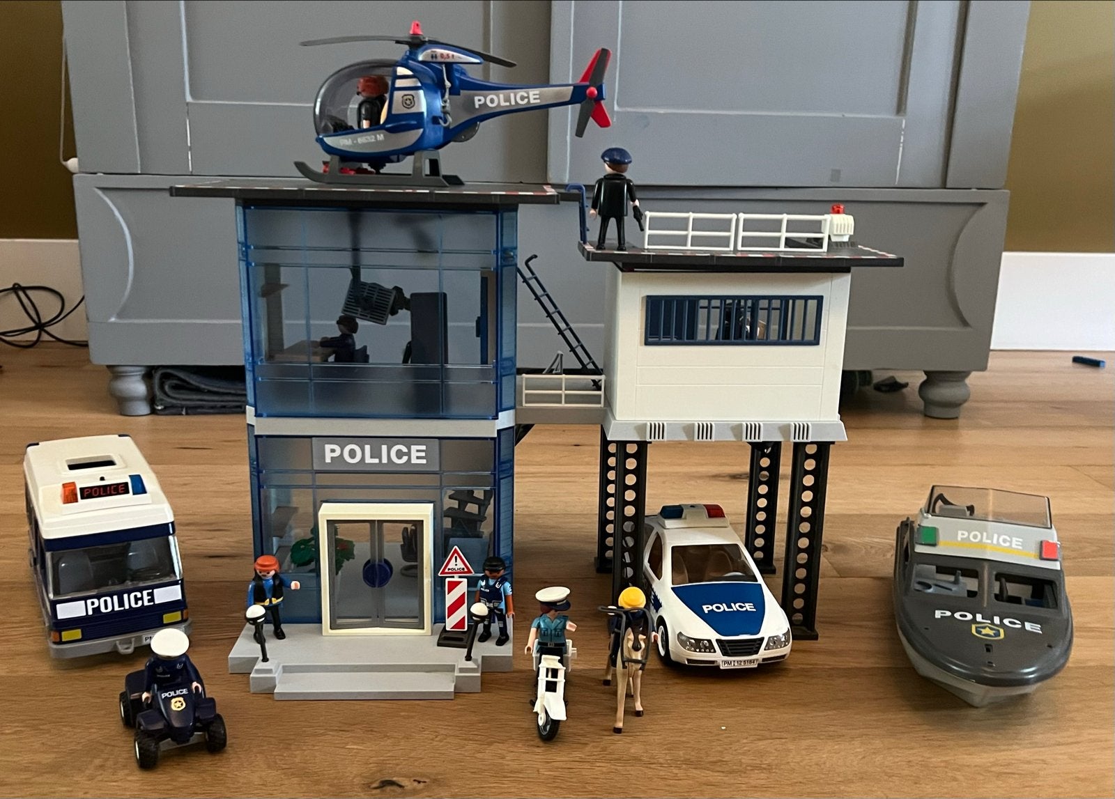 Grote Playmobil Politie Set - Bureau, Voertuigen & Figuren, Ophalen of Verzenden, Gebruikt, Overige merken