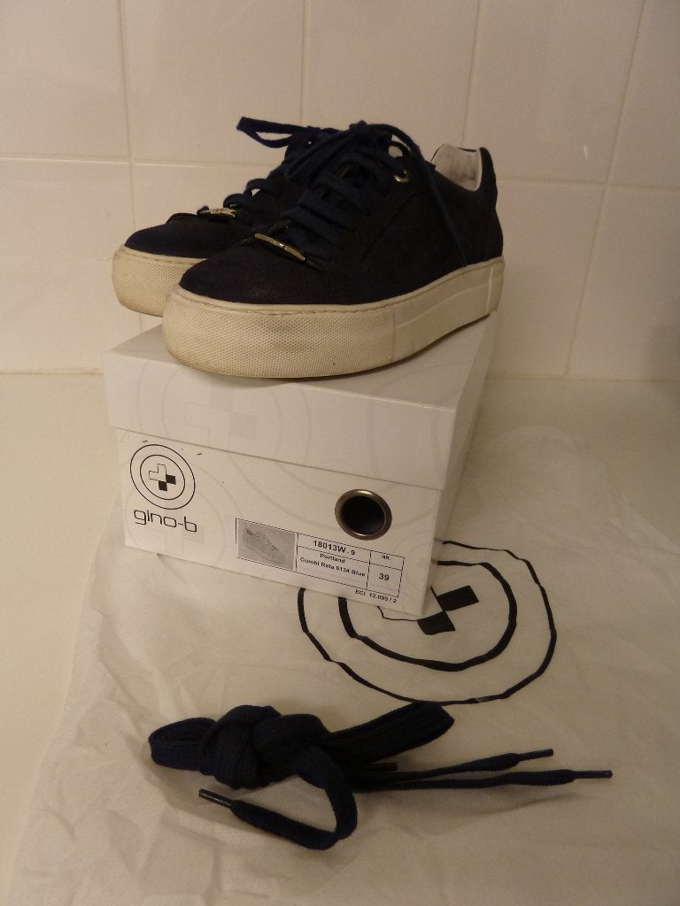 GINO B METRO SNEAKERS MAAT 39 NIEUWSTAAT BLAUW, Blauw, Ophalen of Verzenden, GINO B, Sneakers of Gympen