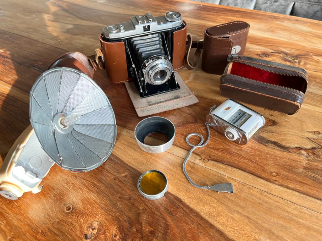 Zeis Ikon camera met accessoires, Ophalen of Verzenden, Gebruikt, Overige merken
