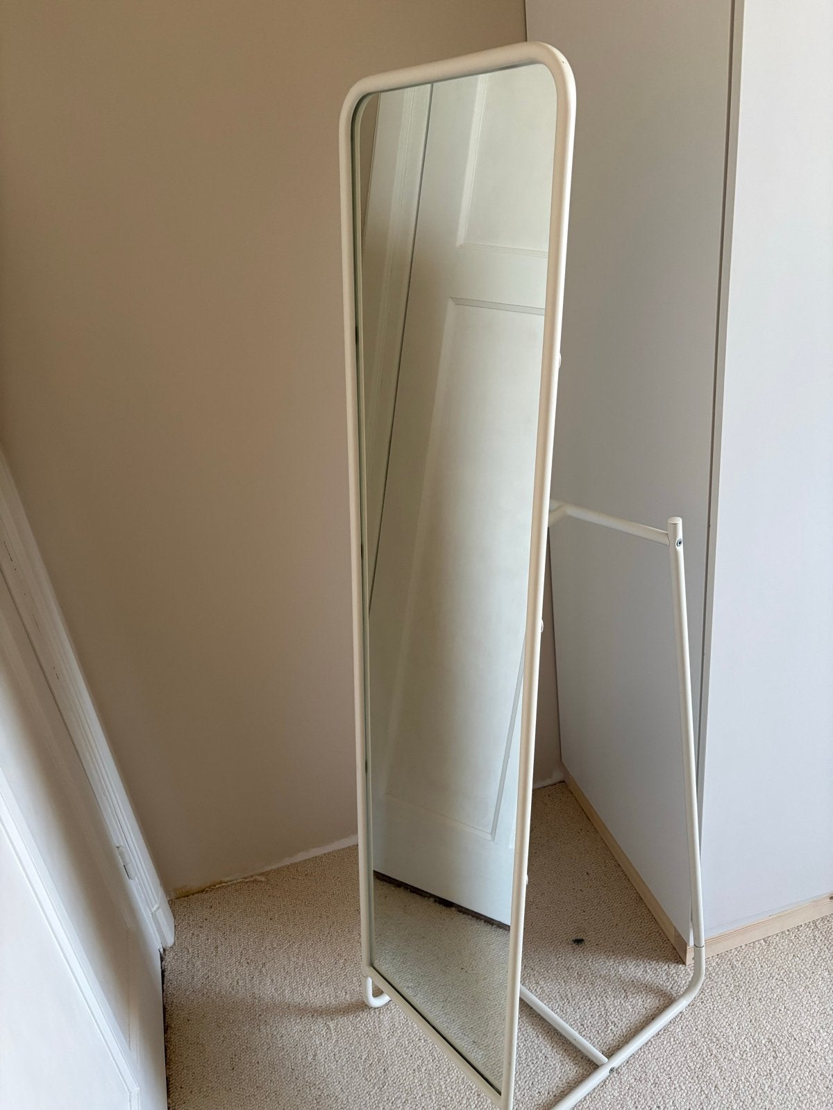 IKEA spiegel met kapstok aan achterzijde, Ophalen, Minder dan 50 cm, Gebruikt, 150 tot 200 cm