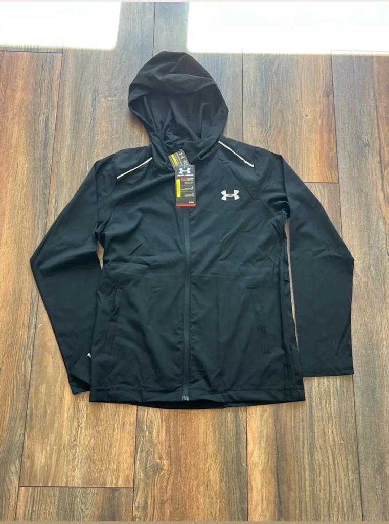 Under Armour regenjas/windjack zwart - Nieuw, Ophalen, Nieuw, Overige maten, Zwart