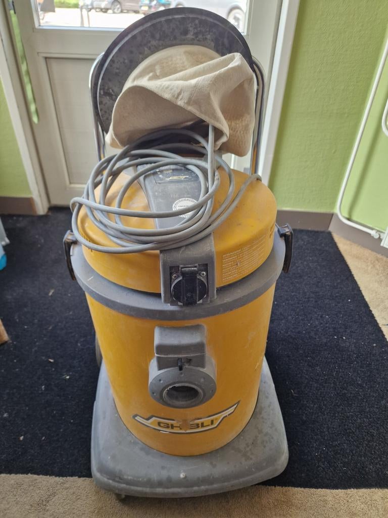 Ghibli stof en waterzuiger model special 9, Ophalen