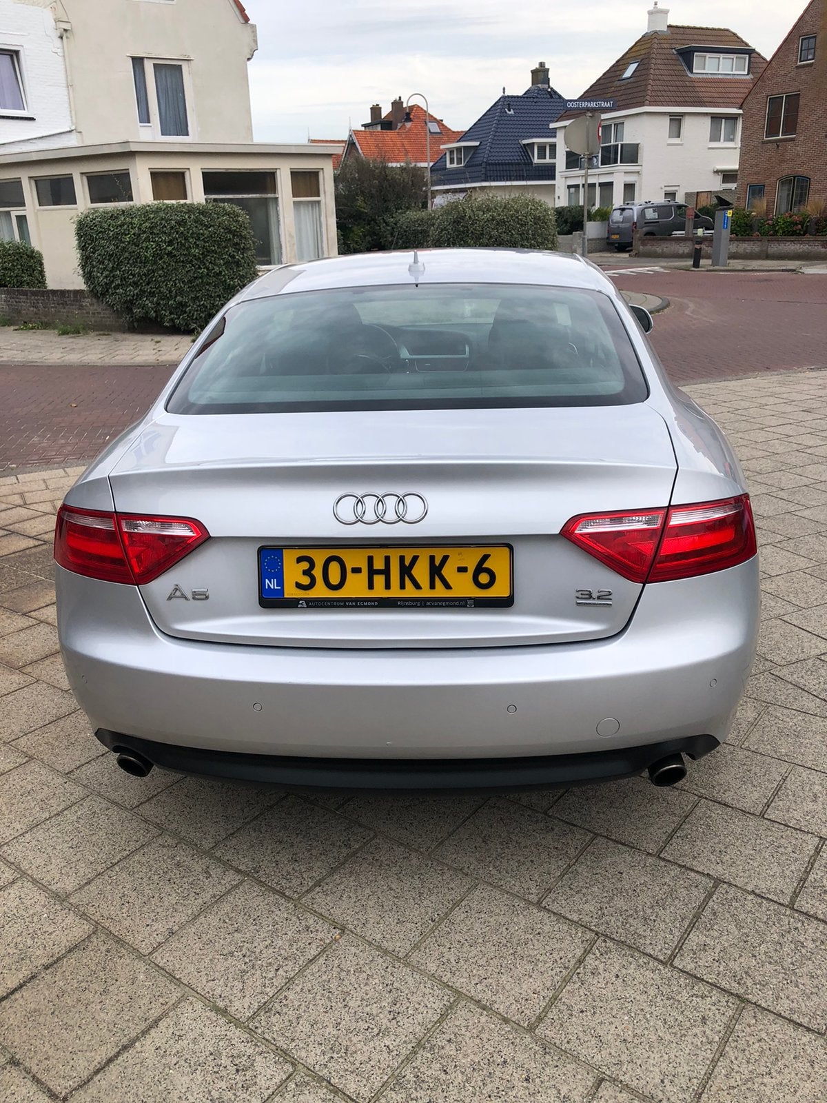 Foto 7 van Audi A5 Coupé 3,2 FSI Quattro Autom/ Leer 266 PK !!!
