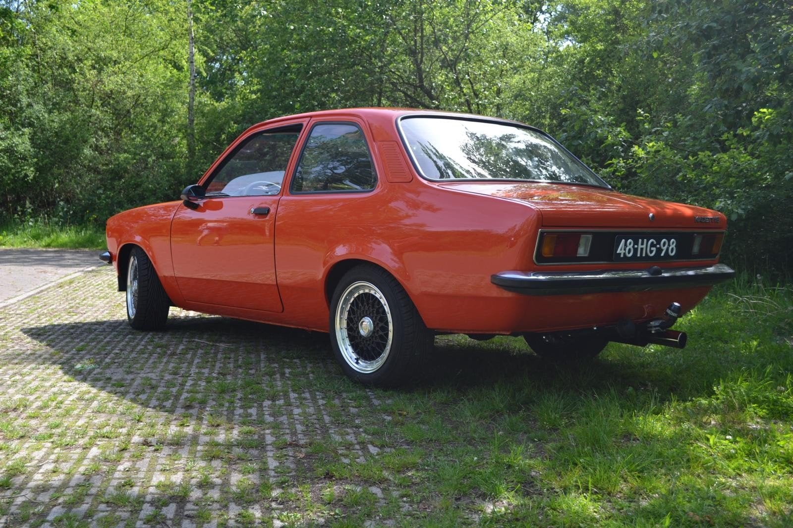 Opel Kadett c sedan 2.2i 1975, Kadett, Sportstoelen, Handgeschakeld, Sedan