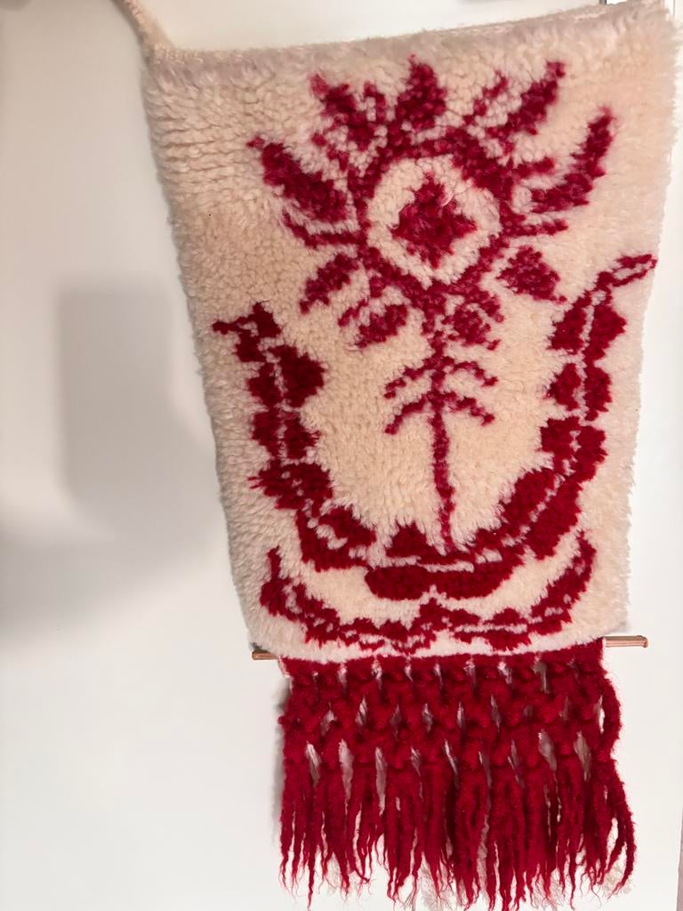 Vintage handgeweven wandkleed met rood patroon, Ophalen of Verzenden, Zo goed als nieuw