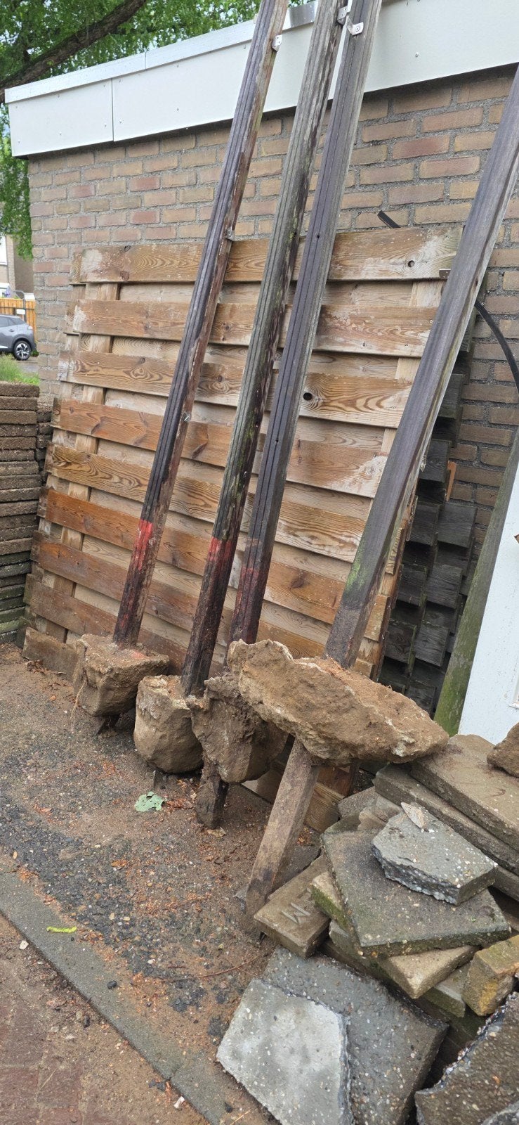 Gratis schuttingdelen en/of palen, Tuin en Terras, Schuttingen, Ophalen, Gebruikt