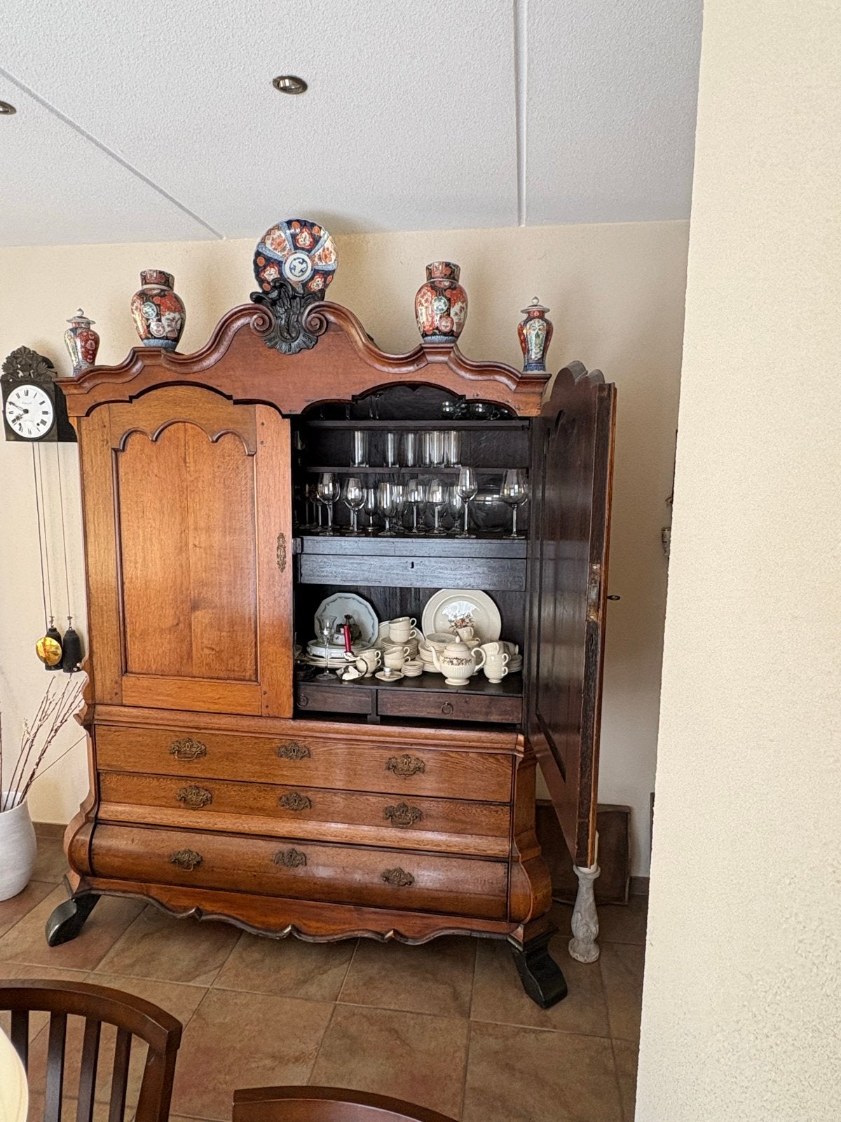 Antieke Eikenhouten Pronkkast met Barok Details, Ophalen