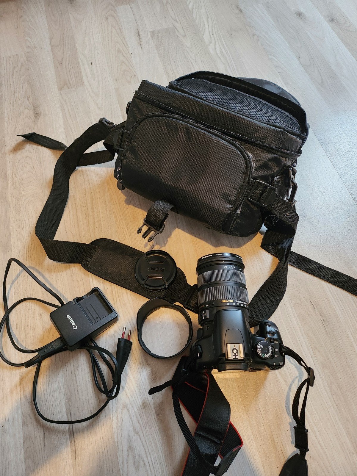 Canon EOS 450D Spiegelreflexcamera met Sigma 18-200mm lens, Ophalen, Gebruikt, Spiegelreflex, Canon