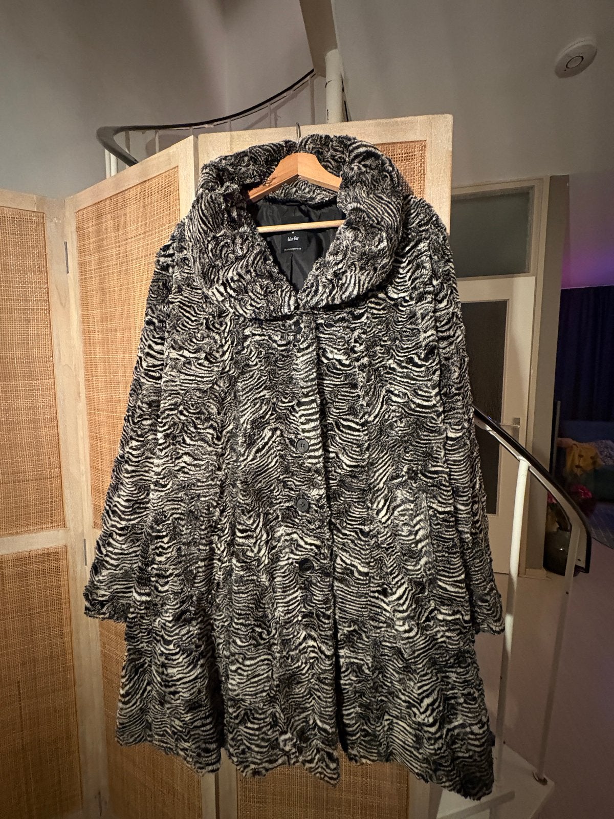 Etage Winterjas Faux Fur Maat 48, Kleding | Dames, Verzenden, Gedragen, Maat 46/48 (XL) of groter, Zwart