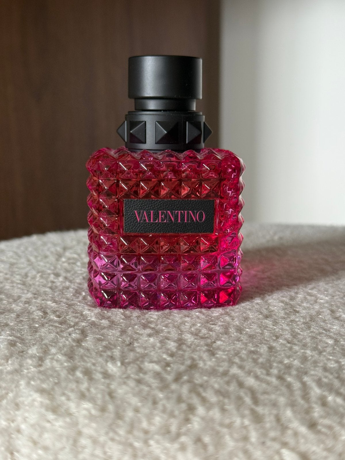 Valentino Born In Roma Donna Extradose 50ml parfum, Ophalen of Verzenden, Nieuw, Parfumfles, Gevuld