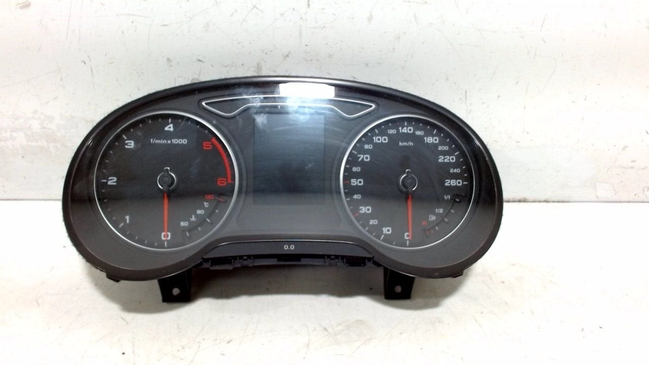 Cockpit Audi A3, Auto-onderdelen, Dashboard en Schakelaars, Onderdelen@venauto.nl, Van der Ven Autorecycling B.V., Gebruikt, Ettenseweg 76, 4706 PB Roosendaal, The Netherlands