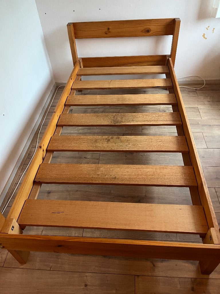 gratis 1-persoonsbed 90x190 cm, makkelijk demonteerbaar hout, Ophalen, Gebruikt, 90 cm, Eenpersoons