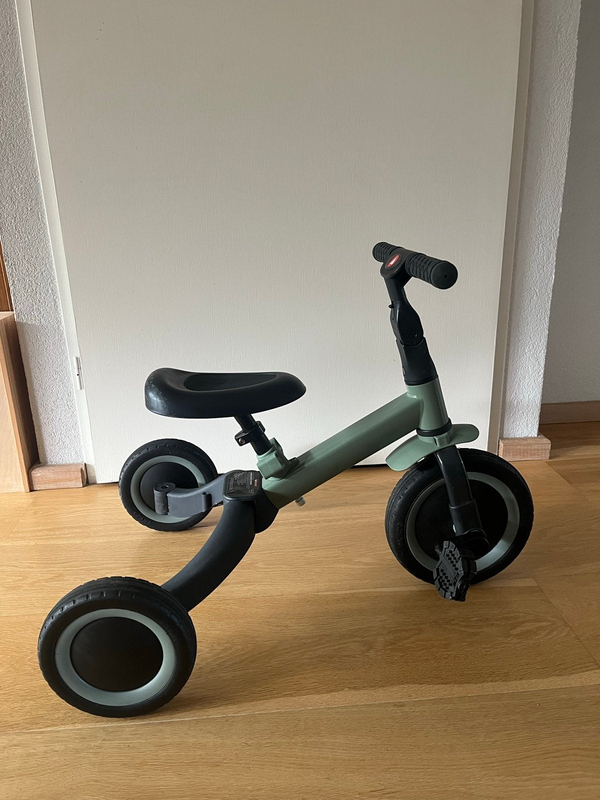 Topmark 4-in-1 Loopfiets Kaya – Groen, Kinderen en Baby's, Speelgoed | Buiten | Voertuigen en Loopfietsen, Gebruikt, Loopfiets