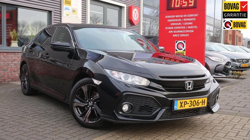 Honda Civic 1.0 i-VTEC Elegance / Achteruitrijcamera / Navi, Auto's, Honda, Voorwielaandrijving, Stof, Gebruikt, Euro 6