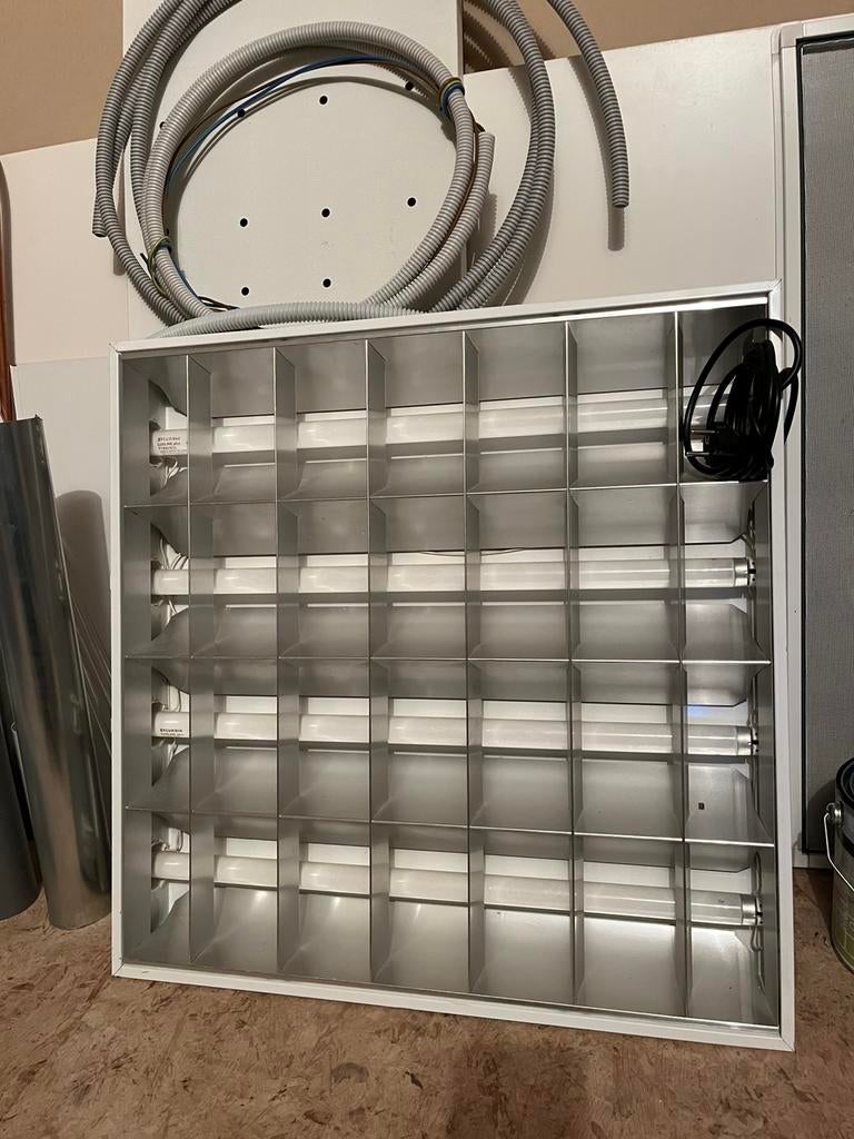 Tl bak, Doe-het-zelf en Verbouw, Bouwverlichting, Ophalen of Verzenden, Zo goed als nieuw, Minder dan 50 watt