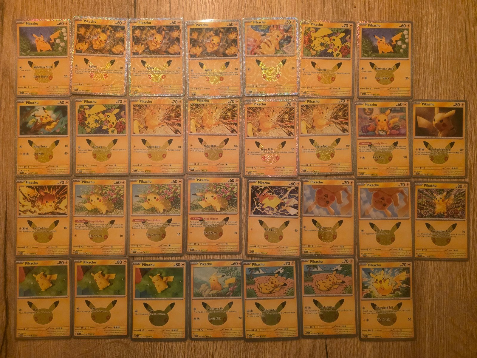 pikachu's  30th anniversary, Ophalen of Verzenden