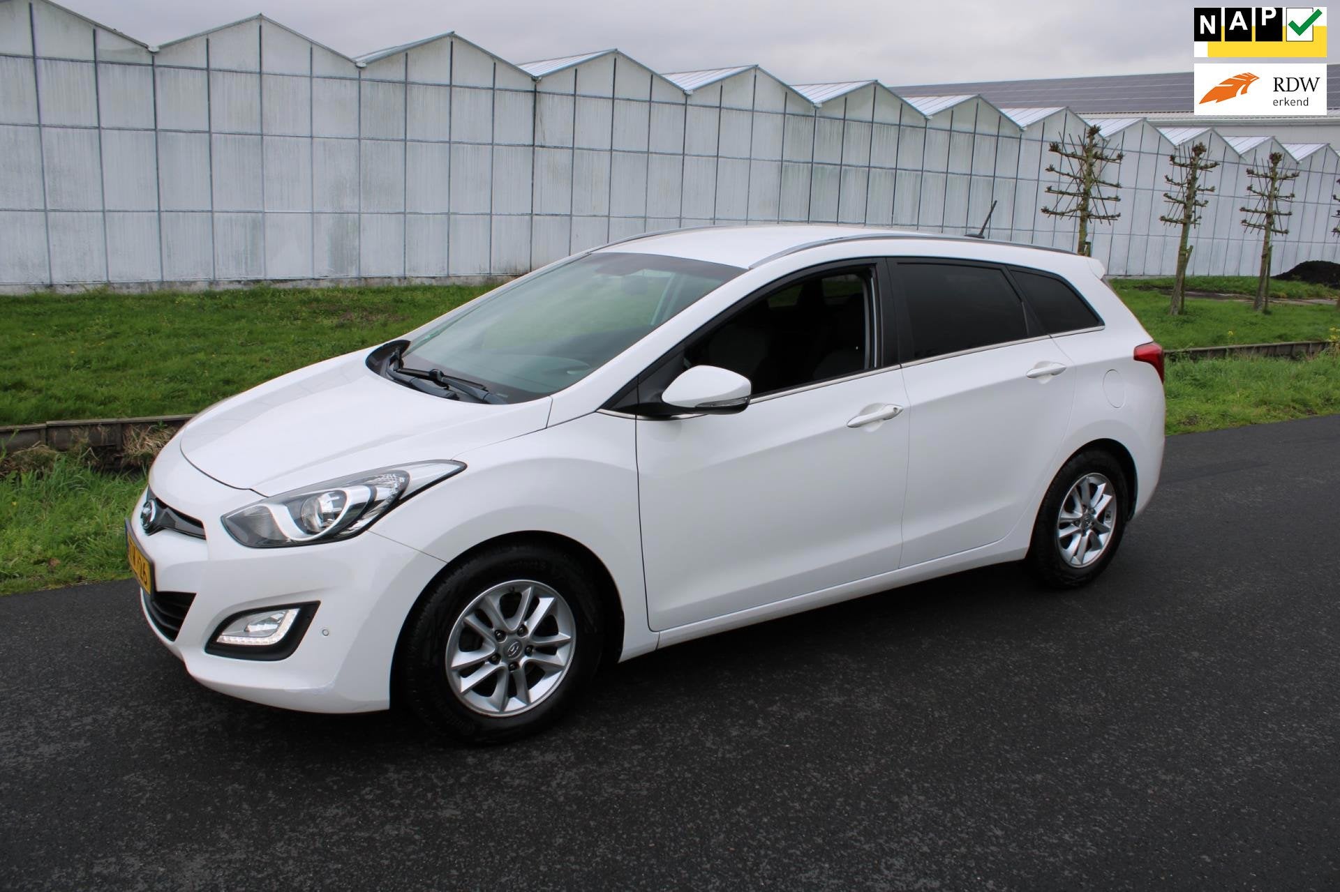 Hyundai I30 Wagon 1.6 GDI Business Edition, Voorwielaandrijving, Euro 5, 135 pk, Gebruikt