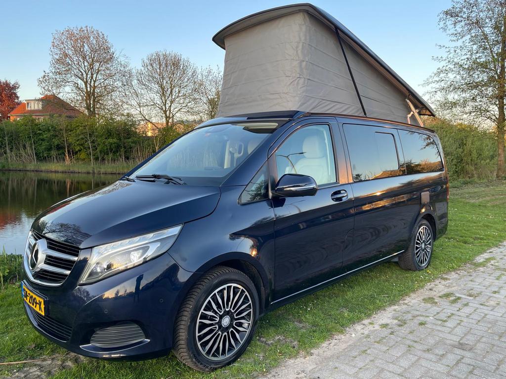 MERCEDES MARCO POLO V250 WESTFALIA EDITION UITVOERING 4MATIC, Auto's, Mercedes-Benz, Automaat, 2000 kg, Blauw, Leder