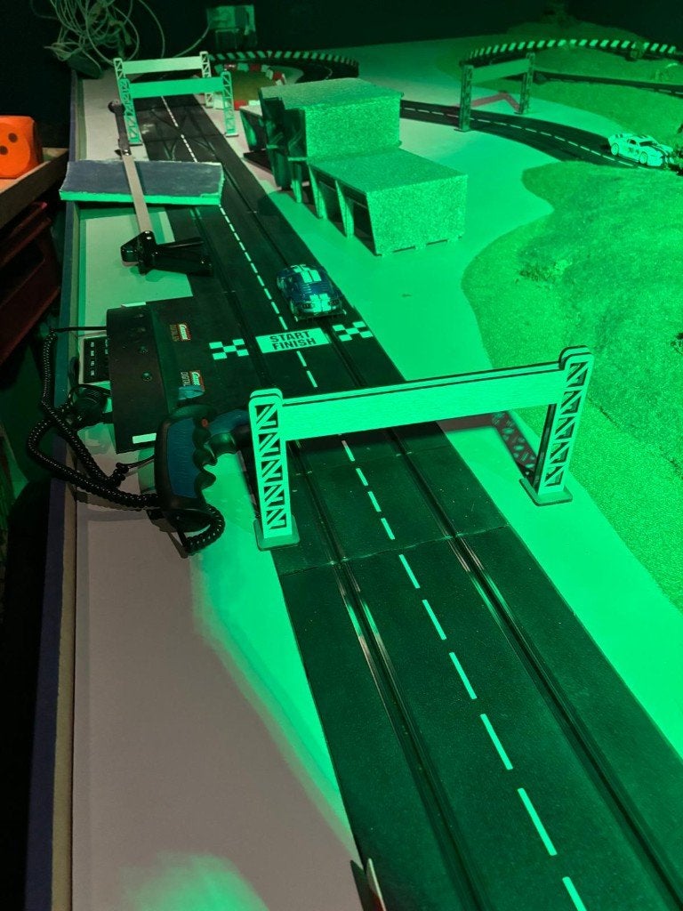 Grote Carrera racebaan – racecircuit van 360 x 211x80 cm, Overige merken, Racebaan, Ophalen of Verzenden, Zo goed als nieuw