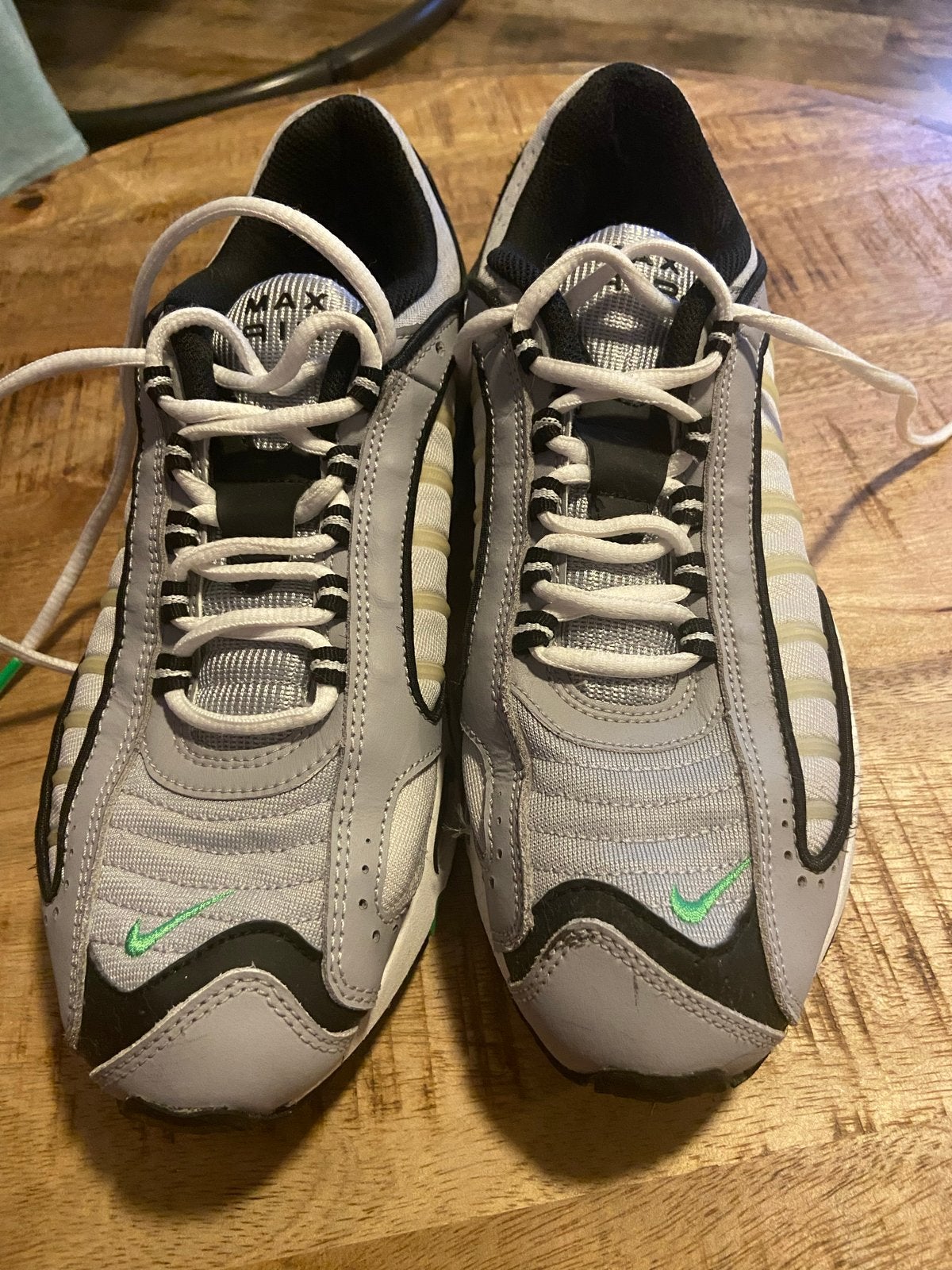 Nike Air Max Tailwind IV - Grijs/Groen - Maat 42.5, Ophalen of Verzenden, Gedragen, Grijs, Sneakers of Gympen