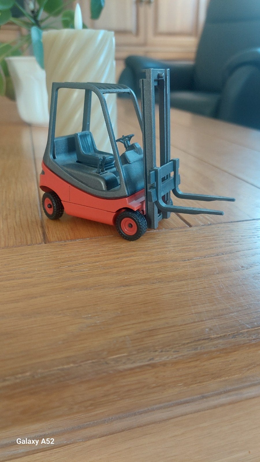 Linde H25D model vorkheftruck - Zo goed als nieuw, Overige merken, 1:32 tot 1:50, Overige typen, Ophalen of Verzenden