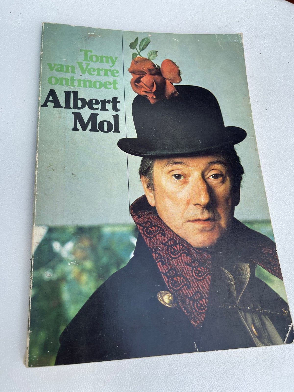 Tony van Verre ontmoet Albert Mol - Boek, Ophalen of Verzenden, Gelezen, Nederland