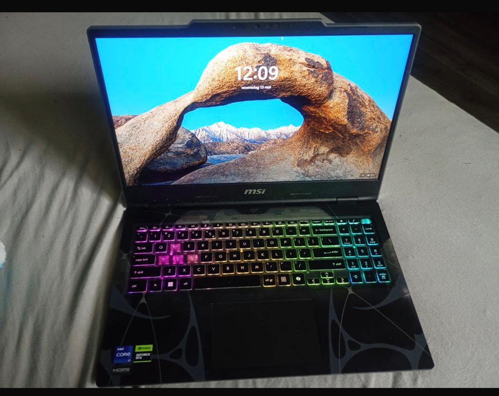 GLOEDNIEUWE Game laptop (Prijs is bespreekbaar), Met videokaart, Nieuw, Ophalen of Verzenden, Gaming