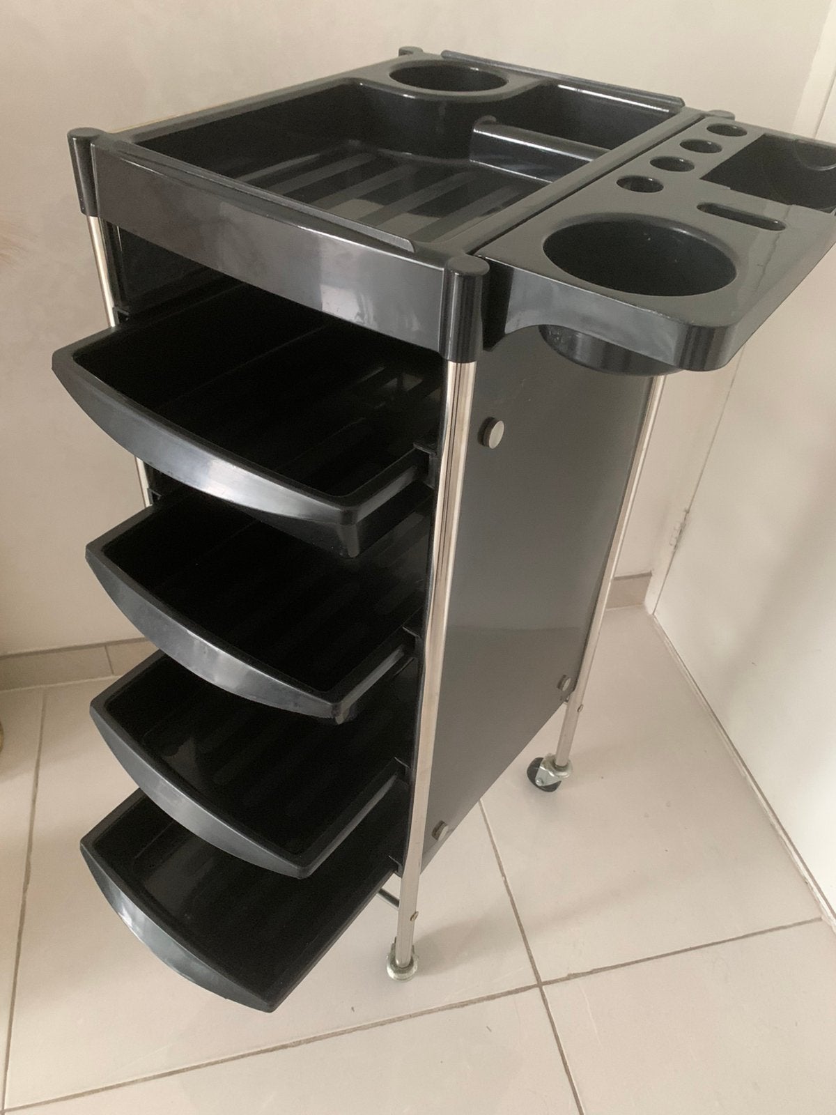 Kappers tolley met lades, Ophalen, Gebruikt