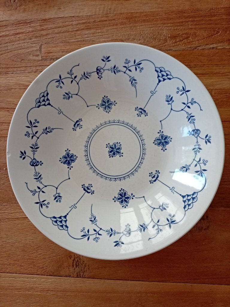 schaaltje Blauw/wit/filandia/Inky Blue, Gebruikt, Ophalen of Verzenden, Schaal of Schalen, Overige stijlen