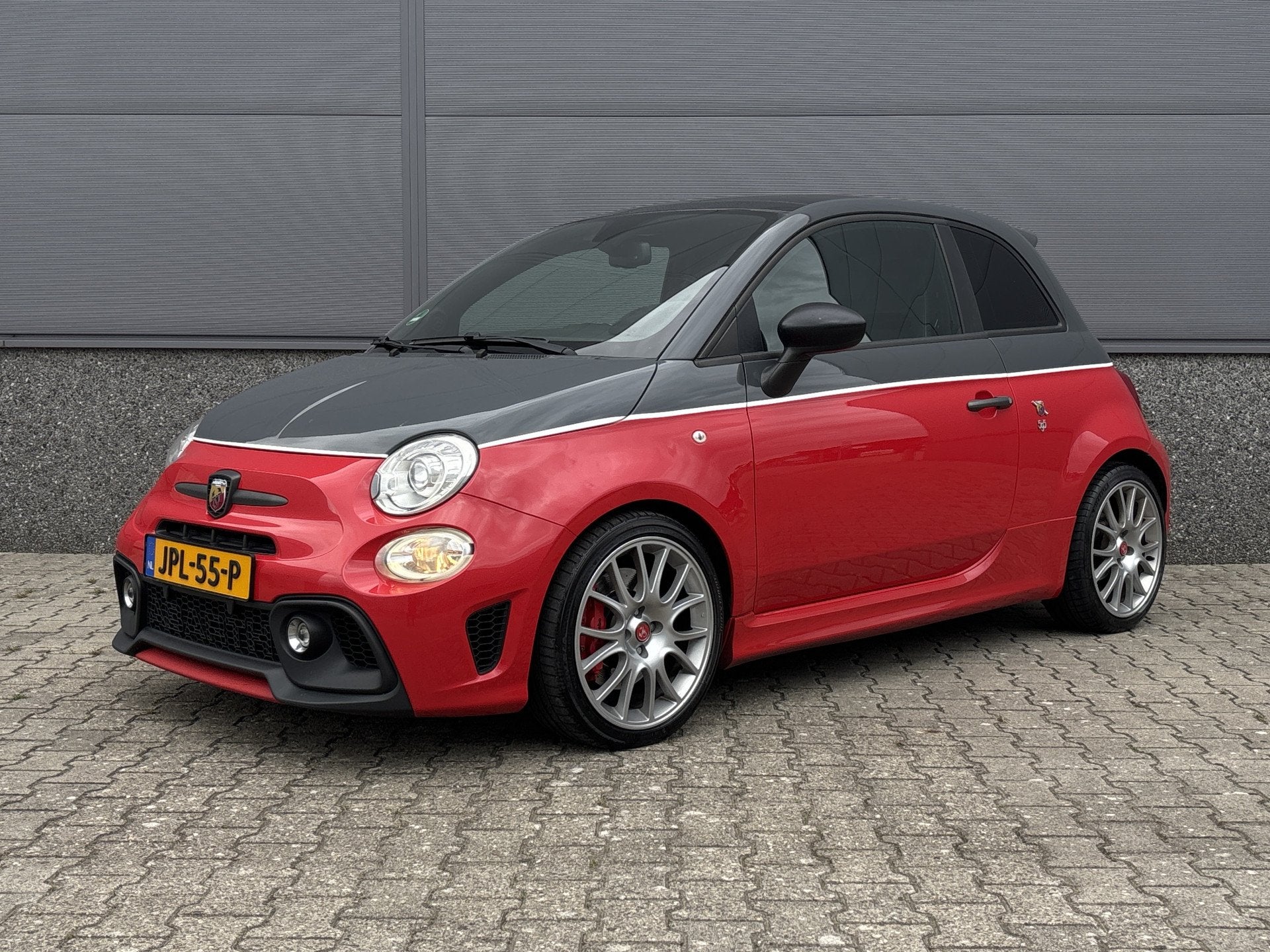 Fiat 500 1.4 T-Jet Abarth Competizione 70th Anniversary - Mo, Voorwielaandrijving, 15 km/l, Gebruikt, 4 cilinders