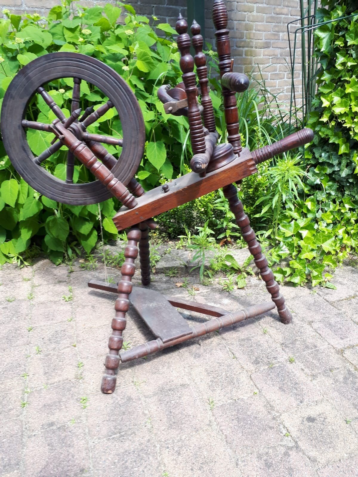Spinnewiel - Decoratief en Functioneel, Ophalen, Gebruikt, Spinnewiel