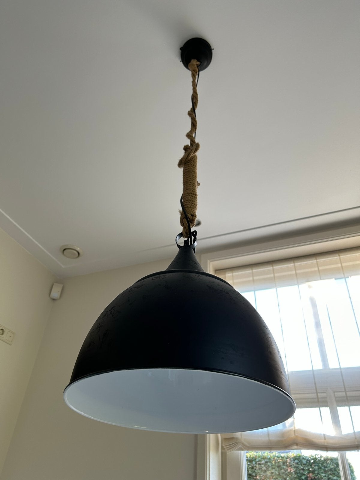 Zwarte hanglamp met touw, industriële stijl, E14 fitting, Ophalen, Gebruikt, Metaal, E14 (klein)