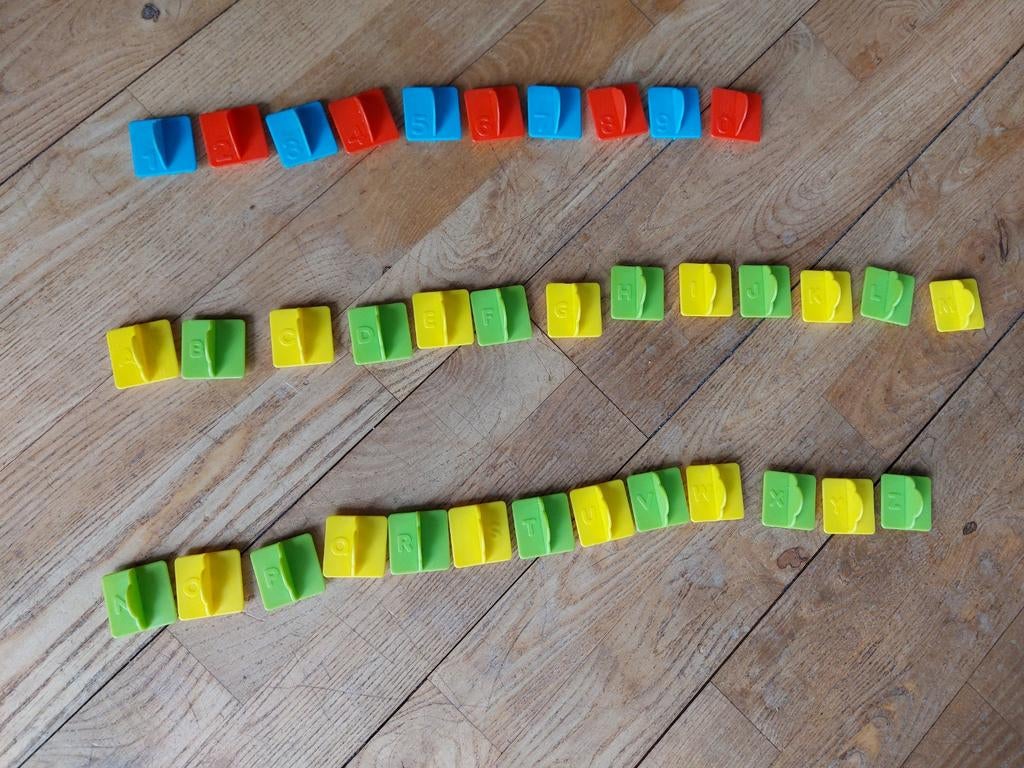 Klei uitsteekvormen cijfers en letters, Ophalen of Verzenden, Gebruikt, Knutselen